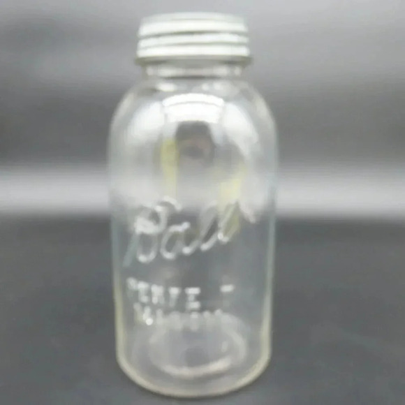 Vintage Ball Perfet Mason Jar with Lid 9 inches - Picture 2 of 6